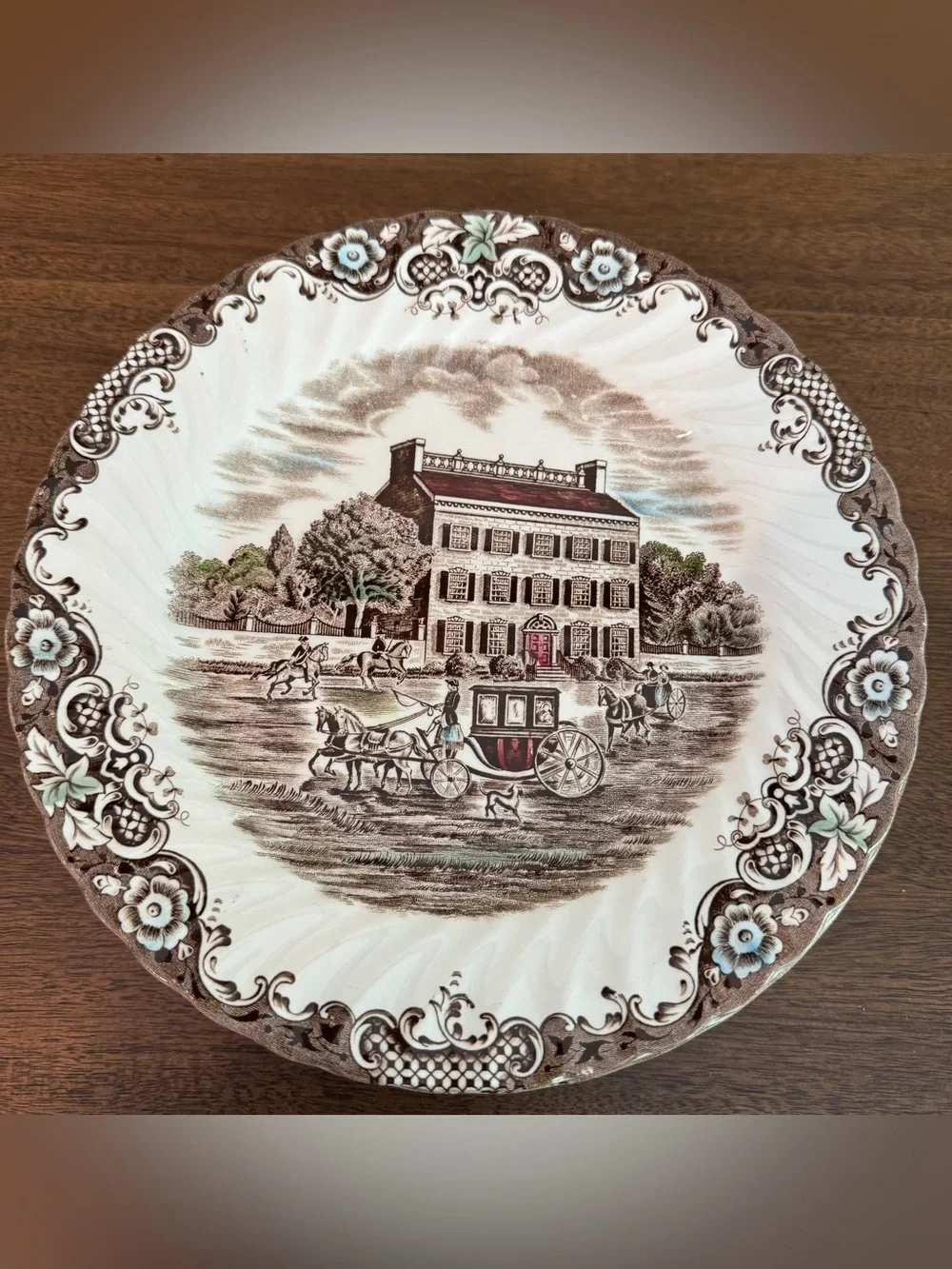 Johnson Brothers Heritage Hall 8 Dinner Plates 9.5” Georgian Town House